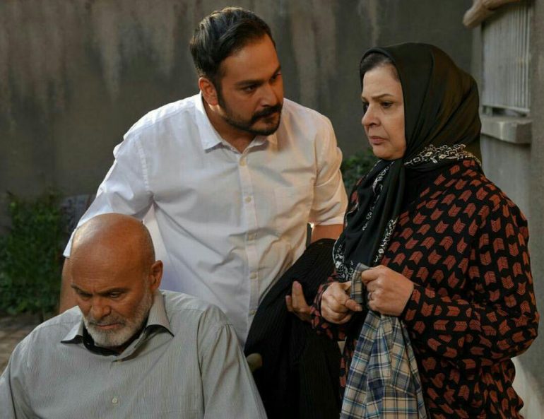 عکس پنجم از فیلم ملی و راه های نرفته اش
